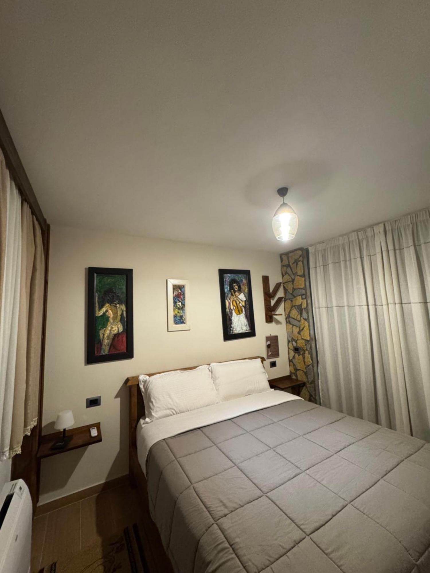 Vila Shehi Guesthouse And Winery Mucaj Εξωτερικό φωτογραφία